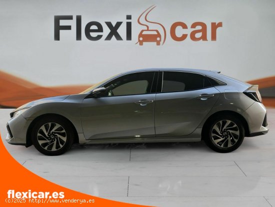 Honda Civic 1.0 I-VTEC TURBO ELEGANCE - Sant Boi de Llobregat