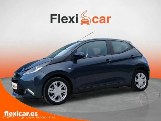 Toyota Aygo 1.0 70 x-play - Santander