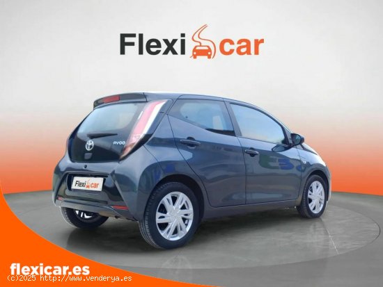 Toyota Aygo 1.0 70 x-play - Santander