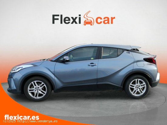 Toyota C-HR 1.8 125H Active - 5P (2022) - Lugo