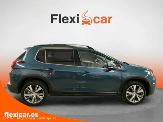 Peugeot 2008 Allure 1.2 PureTech 81KW (110CV) S&S - Málaga