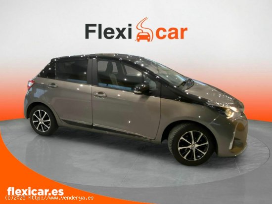 Toyota Yaris 1.0 70 Active - Santiago de Compostela