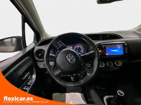 Toyota Yaris 1.0 70 Active - Santiago de Compostela