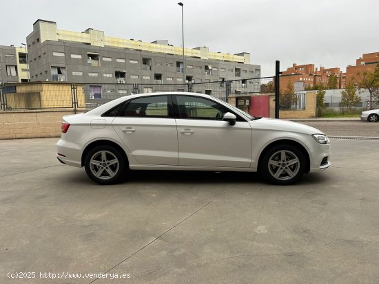 Audi A3 design edition 1.6 TDI 85kW(116CV) Sedan - Parla