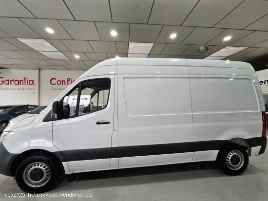 Mercedes Sprinter 311 CDI 114 CV MEDIO 3.5T T. ALTO TD - CUENCA