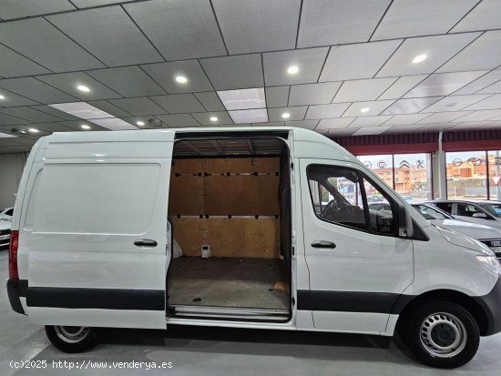 Mercedes Sprinter 311 CDI 114 CV MEDIO 3.5T T. ALTO TD - CUENCA