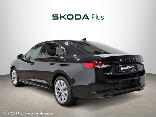 Skoda Superb 1.5 TSI m-HEV 110kW (150CV) DSG Selectio - 