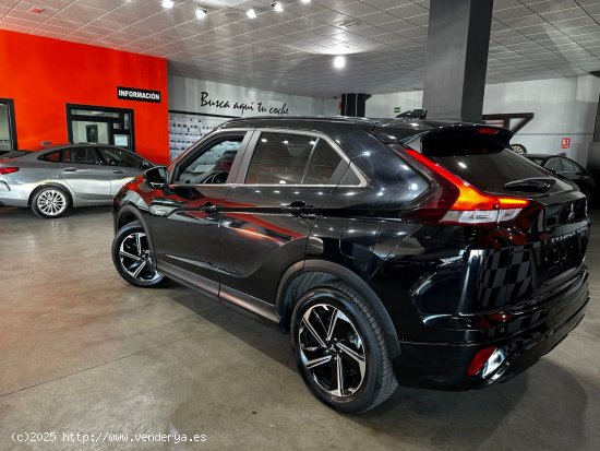 Mitsubishi Eclipse Cross 2.4 PHEV Kaiteki Auto 4WD - Madrid