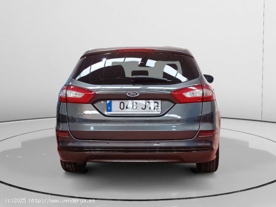 Ford Mondeo Titanium - 