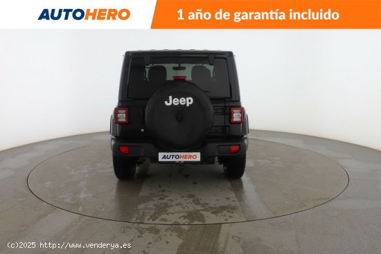 Jeep Wrangler 2.2 CRDi Sahara 8ATX E6D - 