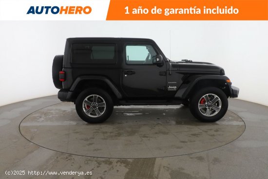 Jeep Wrangler 2.2 CRDi Sahara 8ATX E6D - 