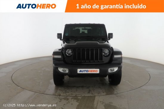 Jeep Wrangler 2.2 CRDi Sahara 8ATX E6D - 