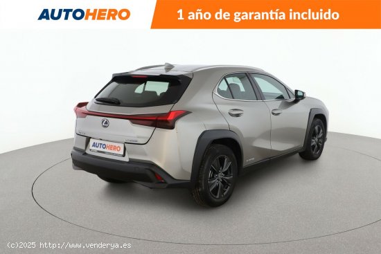 Lexus UX 250h - 