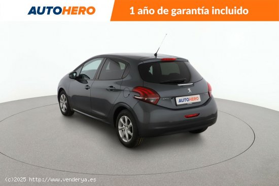 Peugeot 208 1.2 PureTech Active - 