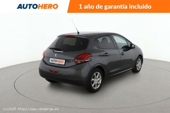 Peugeot 208 1.2 PureTech Active - 