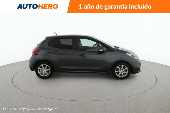 Peugeot 208 1.2 PureTech Active - 