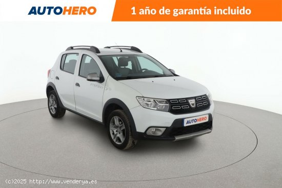 Dacia Sandero 0.9 TCe Stepway Essential - 