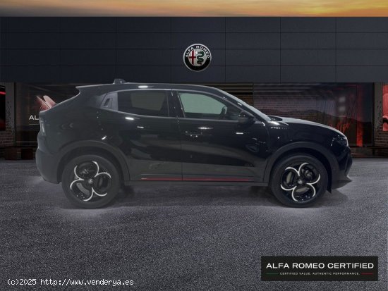 Alfa Romeo Junior Ibrida Speciale 100kW (136CV) - Sestao