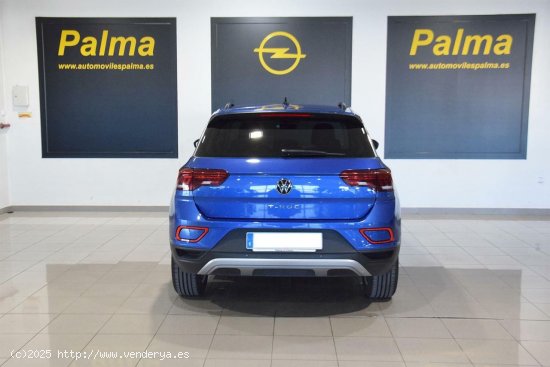 Volkswagen T-Roc LIFE 1.5TSI 150cv DSG 7v - Paterna