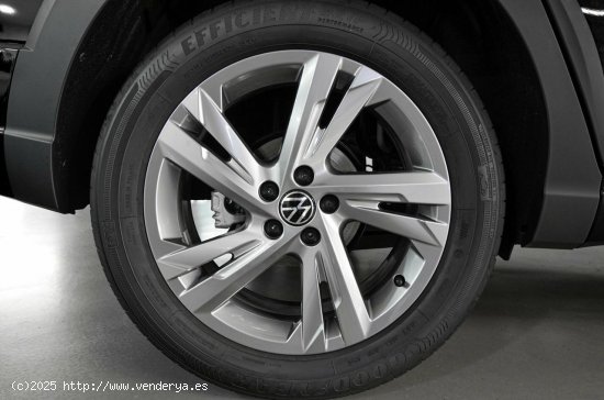 Volkswagen Taigo  R-Line 1.0 TSI 81kW (110CV) DSG7 (CS15FZ14) - 