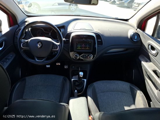 Renault Captur - 