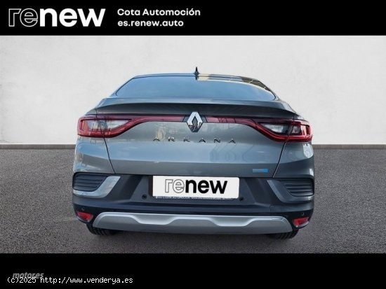 Renault Arkana ZEN E-TECH de 2021 con 78.000 Km por 22.500 EUR. en Madrid