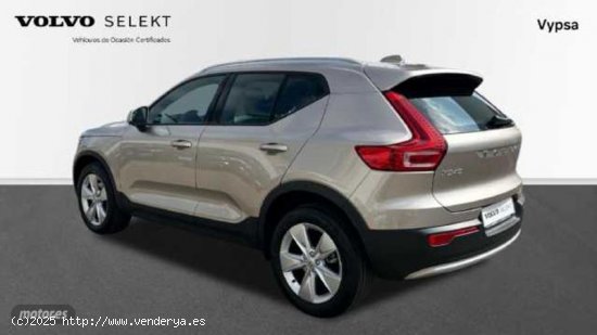 Volvo XC40 2.0 B3 CORE AUTO 163 5P de 2024 con 14.235 Km por 33.500 EUR. en Cordoba