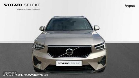 Volvo XC40 2.0 B3 CORE AUTO 163 5P de 2024 con 14.235 Km por 33.500 EUR. en Cordoba