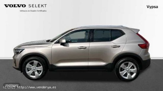 Volvo XC40 2.0 B3 CORE AUTO 163 5P de 2024 con 14.235 Km por 33.500 EUR. en Cordoba