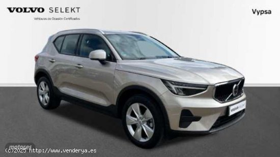 Volvo XC40 2.0 B3 CORE AUTO 163 5P de 2024 con 14.235 Km por 33.500 EUR. en Cordoba