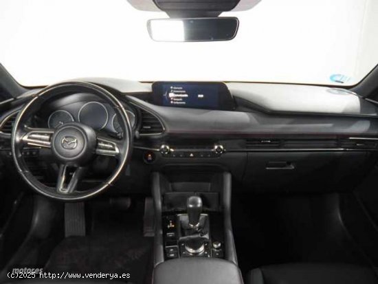 Mazda Mazda3 2.0 e-Skyactiv-X Homura Aut. 137kW de 2023 con 116.000 Km por 22.990 EUR. en Cadiz