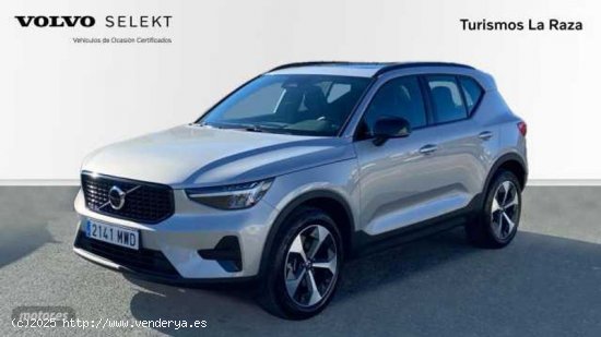  Volvo XC40 todoterreno 2.0 B3 ULTIMATE DARK AUTO 163 5P de 2024 con 1.876 Km por 42.900 EUR. en Sevi 