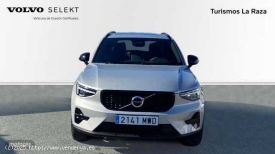 Volvo XC40 todoterreno 2.0 B3 ULTIMATE DARK AUTO 163 5P de 2024 con 1.876 Km por 42.900 EUR. en Sevi