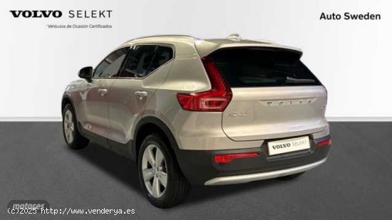 Volvo XC40 2.0 B3 CORE AUTO 5P de 2024 con 23.225 Km por 33.700 EUR. en Valencia