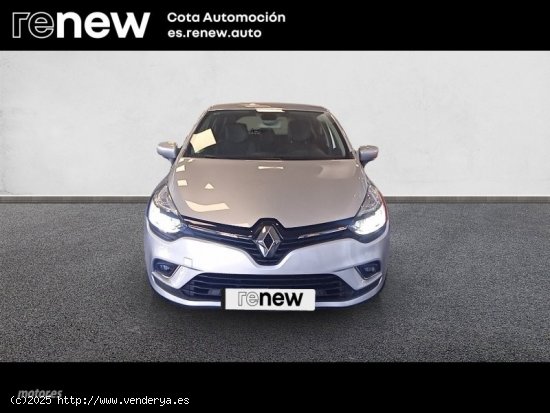 Renault Clio ZEN TCE de 2019 con 92.600 Km por 12.900 EUR. en Madrid