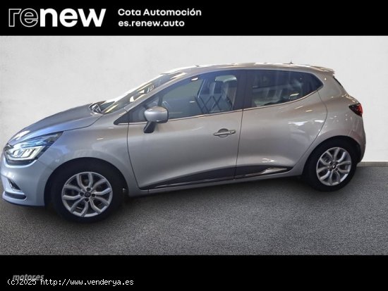 Renault Clio ZEN TCE de 2019 con 92.600 Km por 12.900 EUR. en Madrid