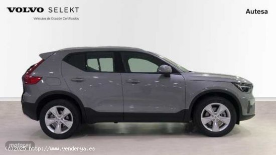 Volvo XC40 Core, B3 Mild hybrid, Gasolina de 2024 con 10 Km por 35.900 EUR. en Pontevedra