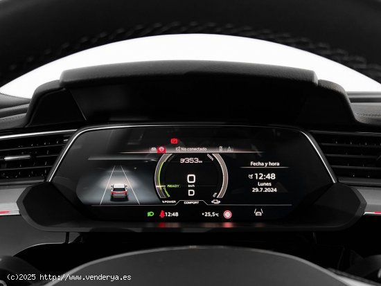 Audi Q8  e-tron 55 S line 300 kW (408 CV) quattro - 