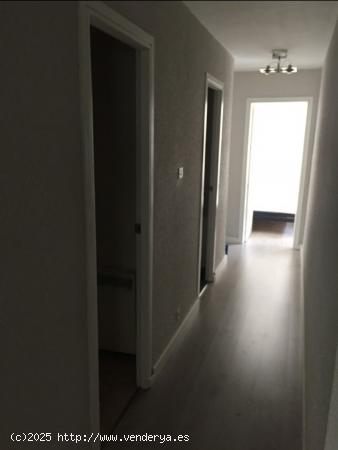 SE VENDE VIVIENDA 5 DORMITORIOS , 150 M2 UTILES, AMPLIO BALCÓN - MURCIA