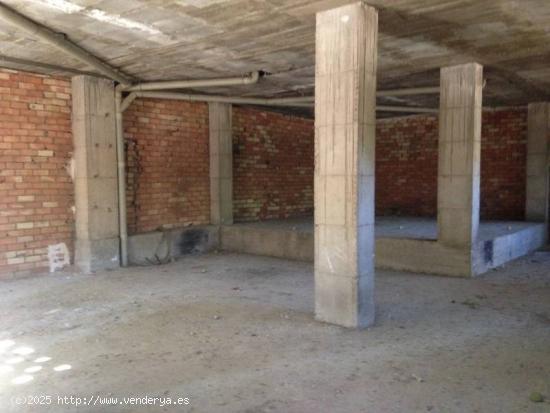 LOCAL COMERCIAL DE 110 M2 EN PLAZA BOHEMIO, MURCIA - MURCIA