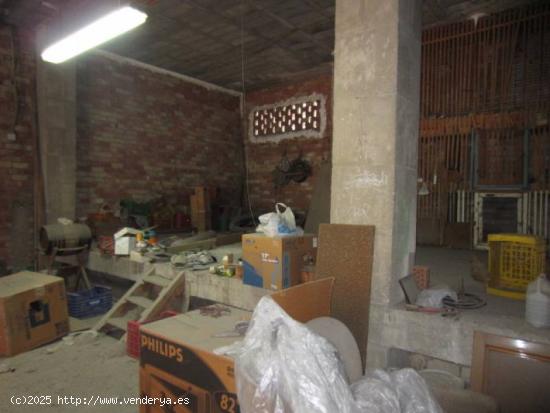 SE VENDE O ALQUILA LOCAL COMERCIAL EN LA FLOTA MURCIA. - MURCIA