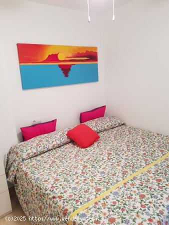 SE VENDE ESTUPENDO APARTAMENTO EN ÁGUILAS, MURCIA - MURCIA