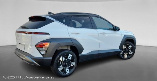 Hyundai Kona Nuevo  1.0 T-GDi 88 kW (120 CV) MT6 2WD Blackline - 