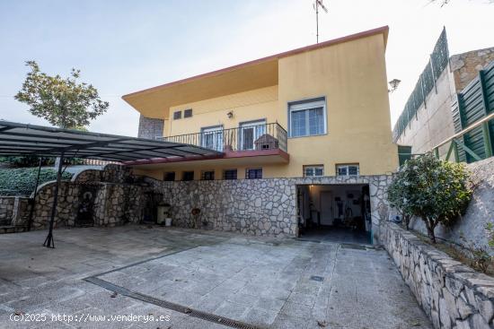 Villa Independiente en Zaragoza, junto a Colonia de San Lamberto - ZARAGOZA