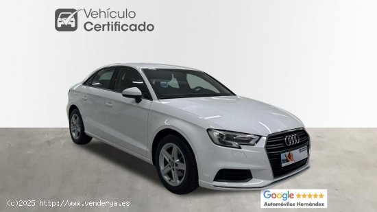 Audi A3  Sedan 30 TDI 116 c.v - Córdoba