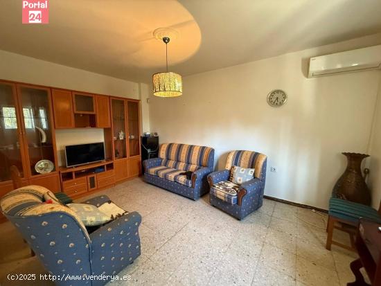 Casa para entrar a vivir en el Gurugú. Badajoz. - BADAJOZ