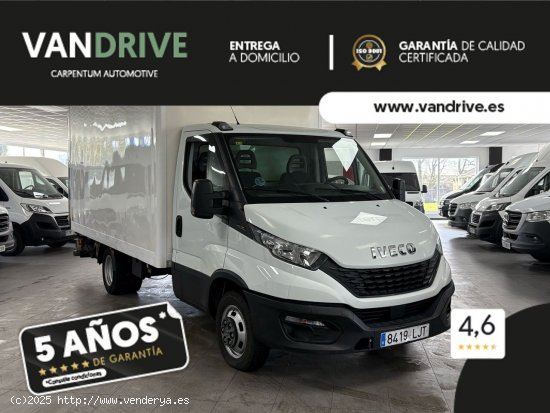 Iveco Daily 35C16 CARROZADO PAQUETERO CON PLATAFORMA ELEVADORA 2.3TD 156CV - Lugo