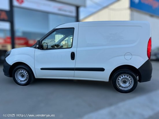 Fiat Doblo Cargo 1,3 MULTIJET 95CV - CÓRDOBA