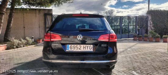 Volkswagen Passat 2.0 TDI VARIANT HIGHLINE - Madrid