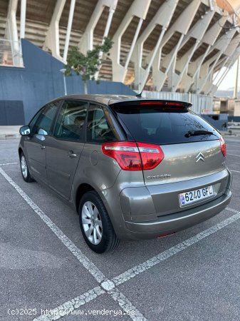 Citroën C4 Picasso 1.6HDI 110CV - 